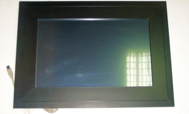 Monitor dotykowy 19" S&T podtynkowy Open frame Wide SAW